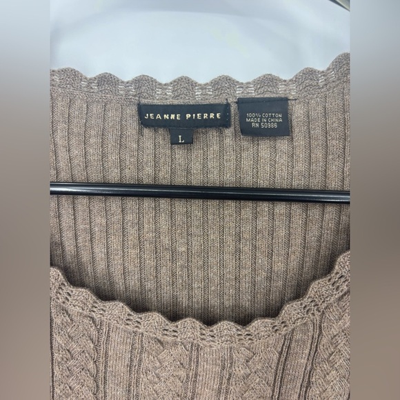 NWOT Jeanne Pierre 100% Cotton Scallop Trim Knit Sweater Beige Brown Large - Picture 3 of 3